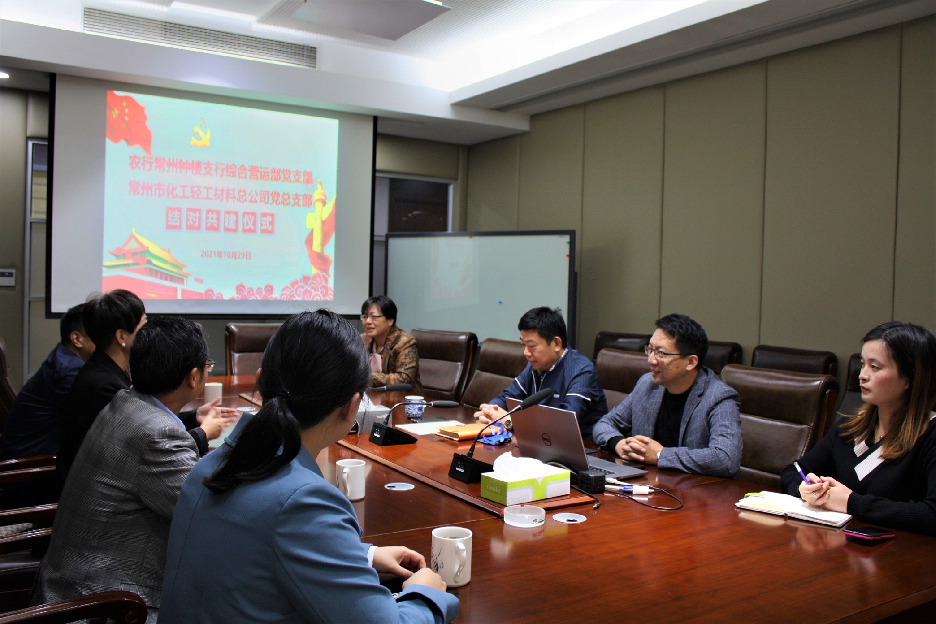 1635988639889458.jpg 38784ea52243ee7da18e016c8c1431d.jpg